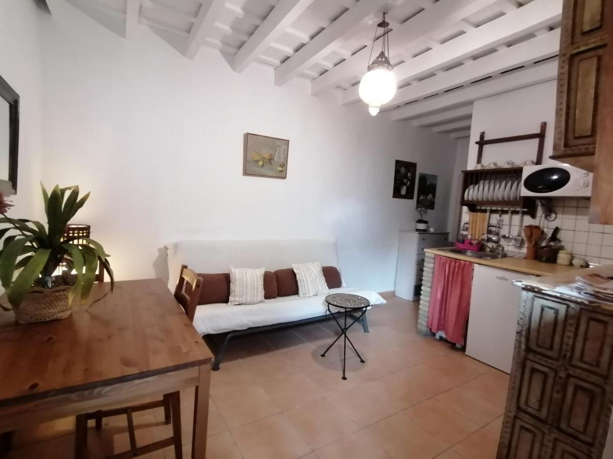 Apartamentos El Patio Andaluz Jerez de la Frontera Bagian luar foto