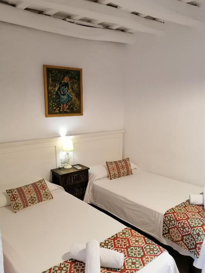 Apartamentos El Patio Andaluz Jerez de la Frontera Bagian luar foto